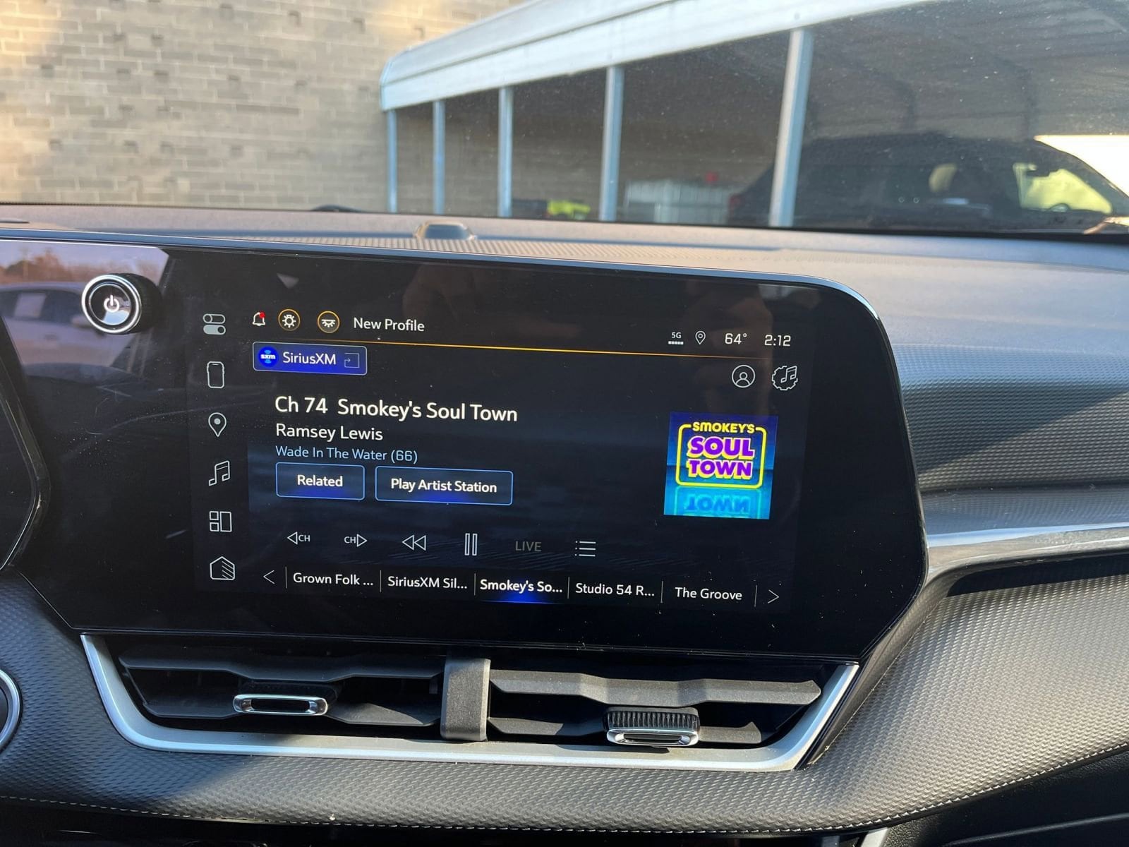 Thumbnail: 2025 Chevrolet Equinox - 20