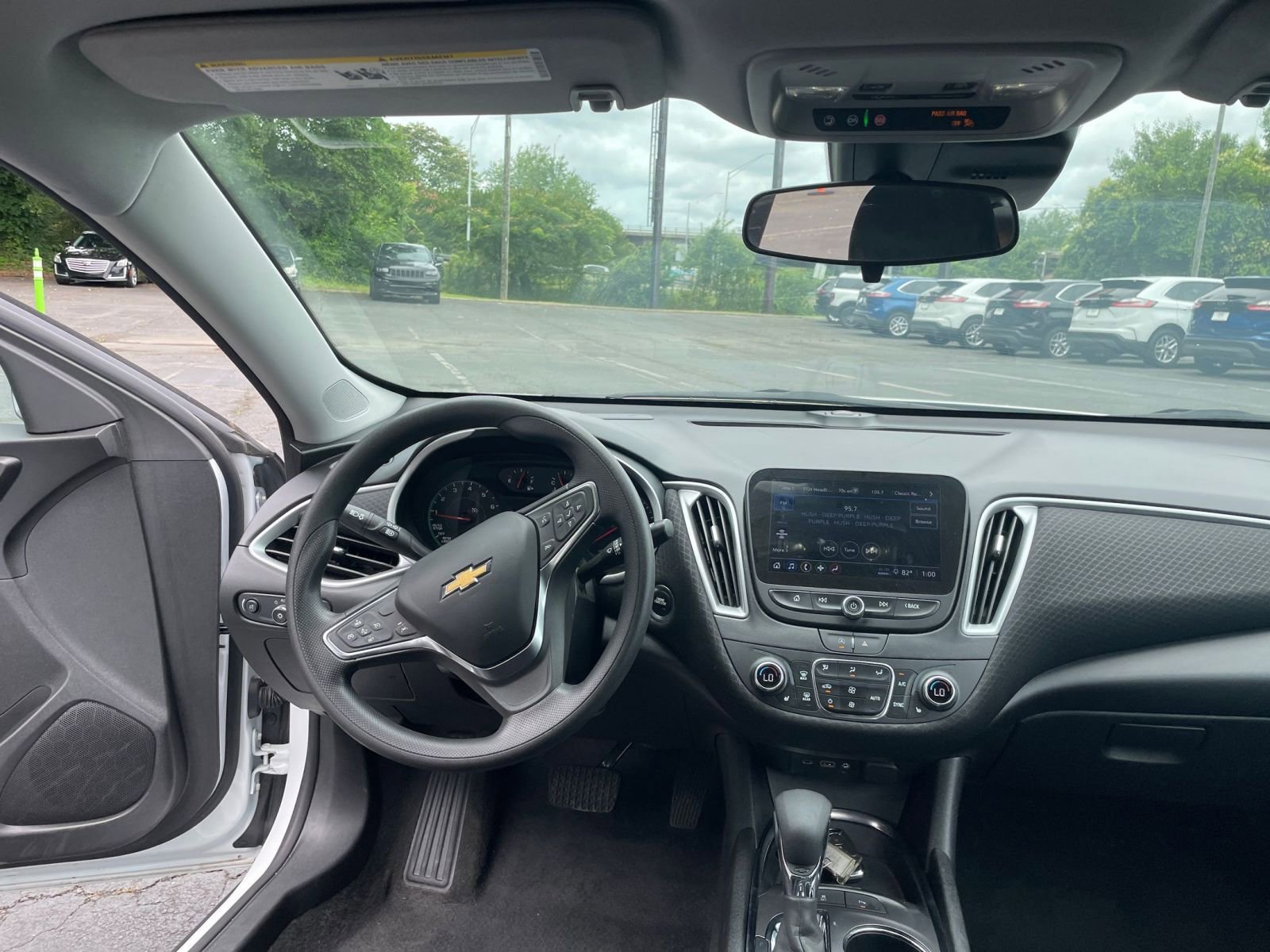 2024 Chevrolet Malibu LT 31