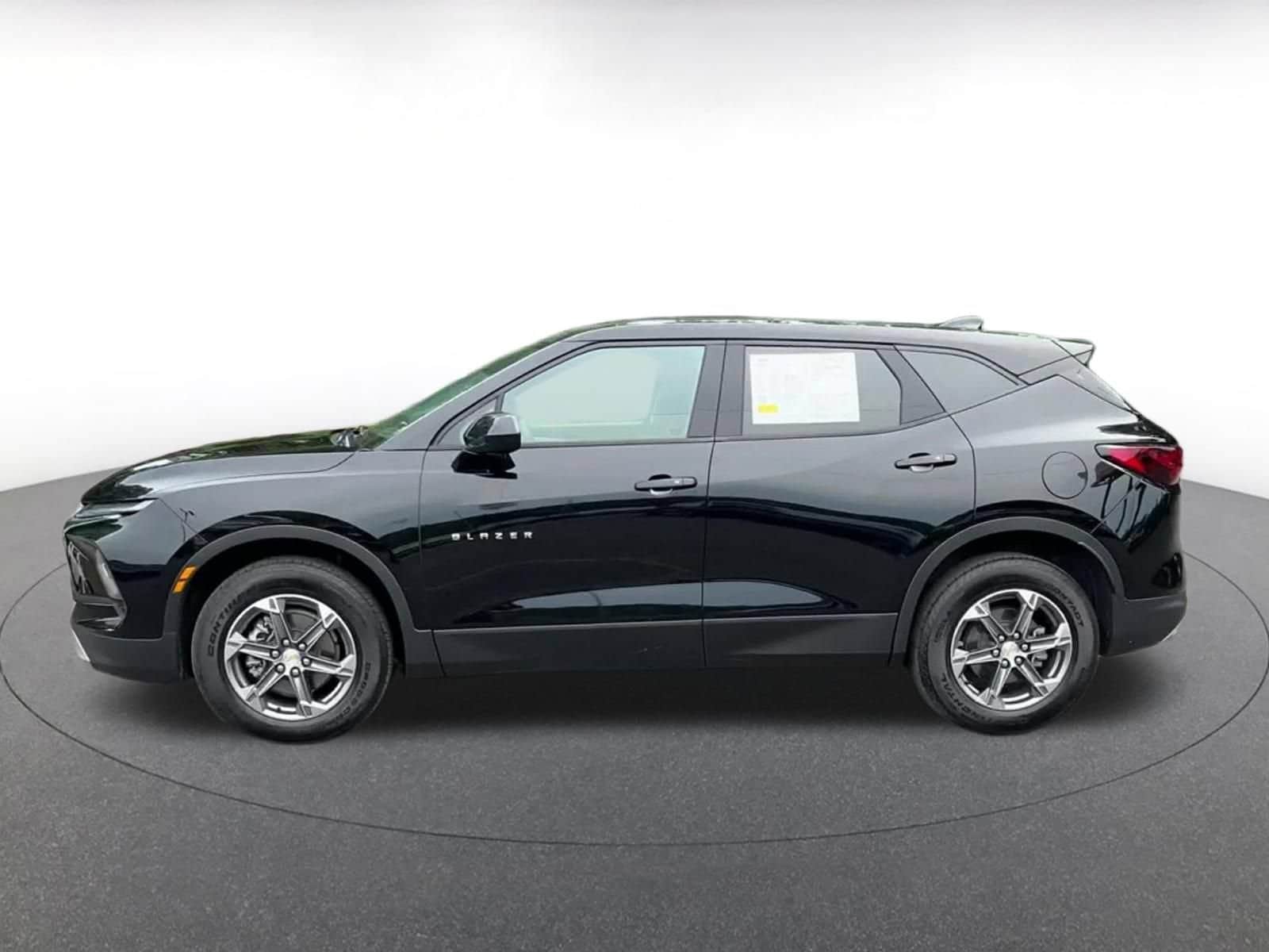 Thumbnail: 2026 Chevrolet Blazer - 8