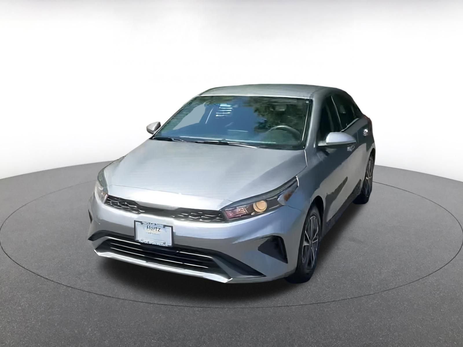 Thumbnail: 2024 Kia Forte - 6