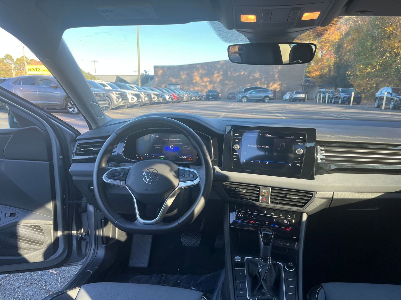 Thumbnail: 2025 Volkswagen Jetta - 30