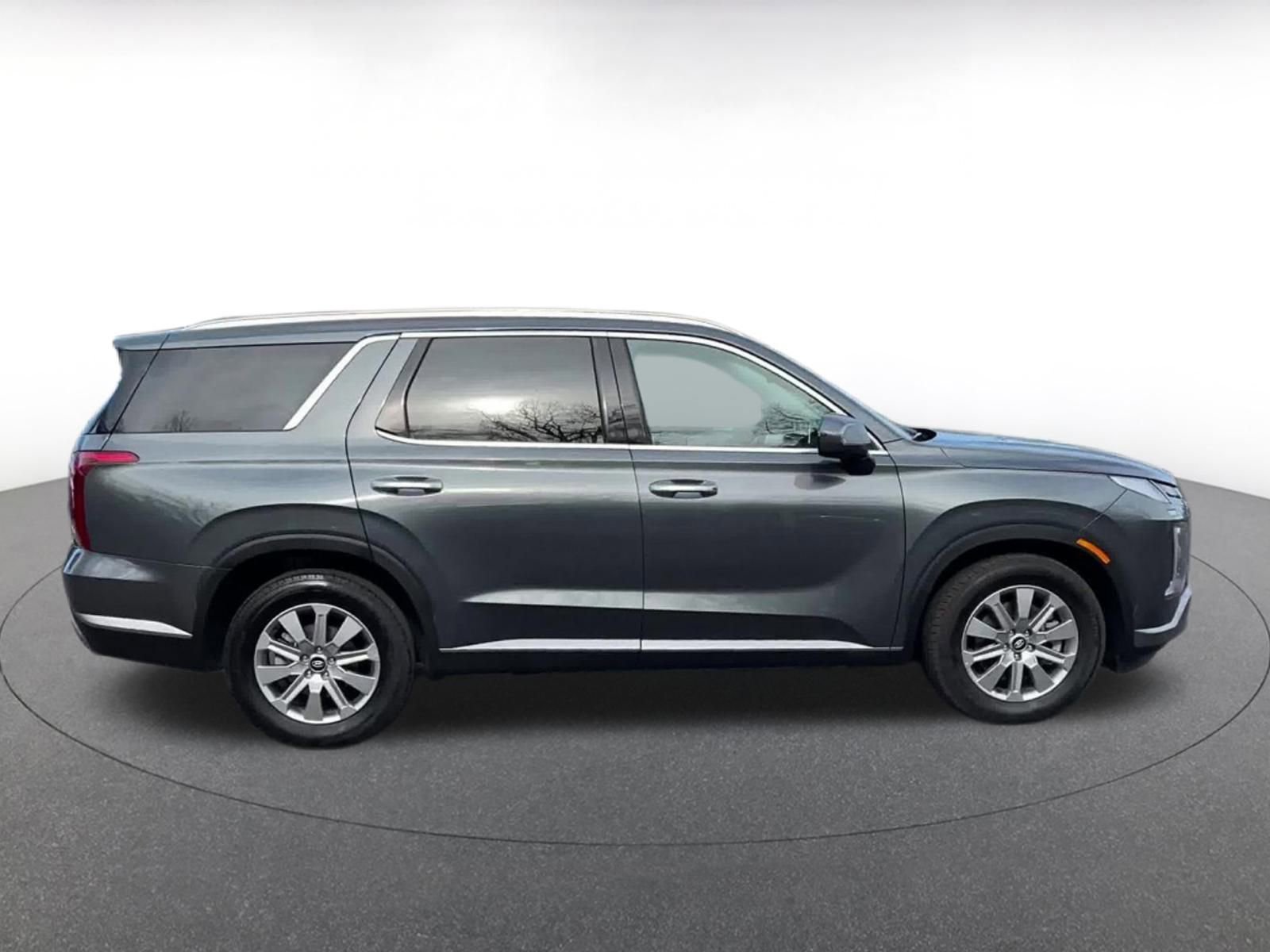 Thumbnail: 2025 Hyundai Palisade - 16