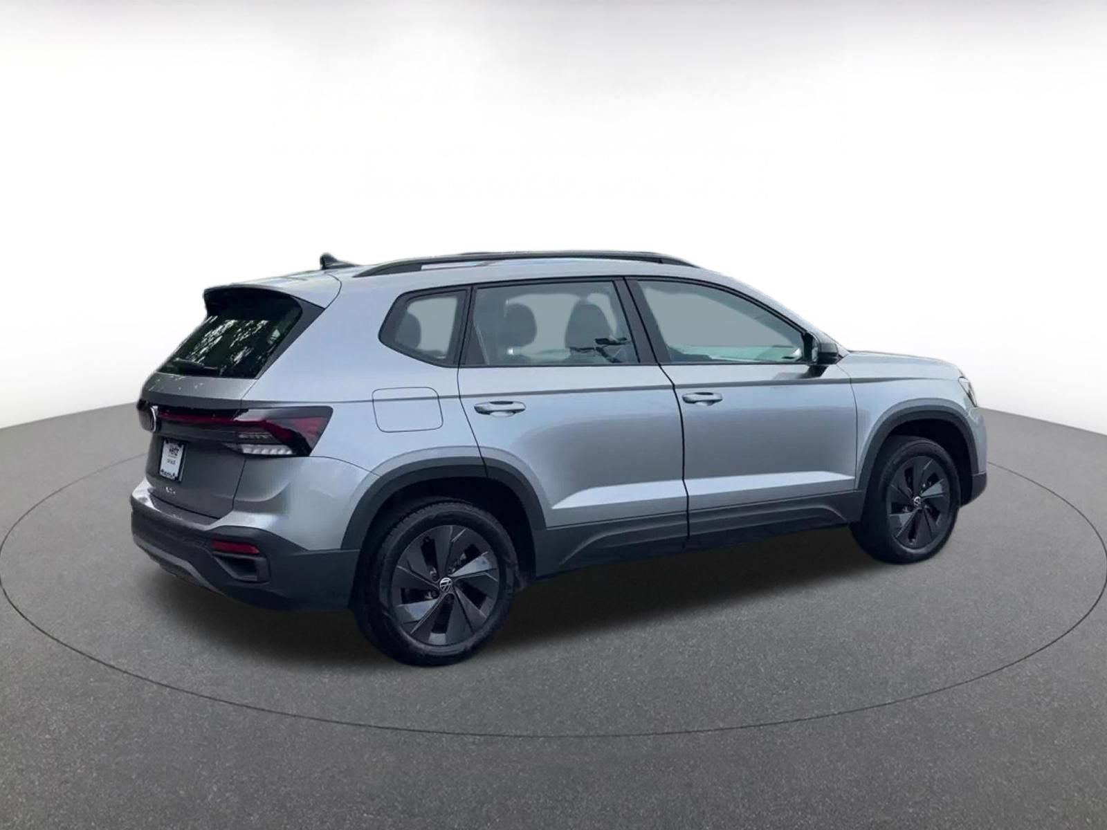 Thumbnail: 2026 Volkswagen Taos - 15
