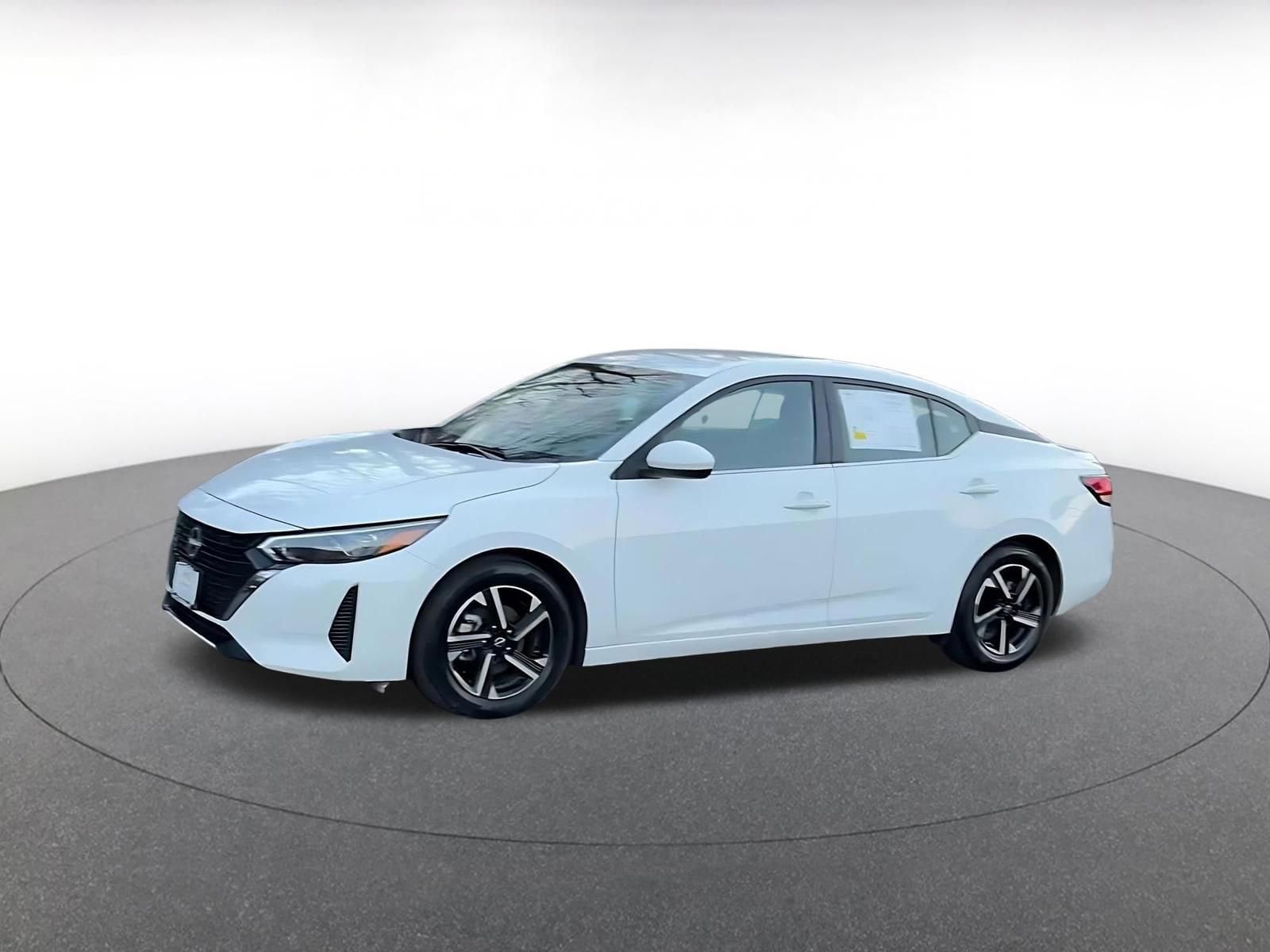 Thumbnail: 2025 Nissan Sentra - 8