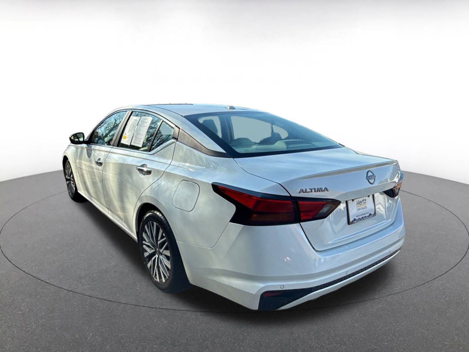 Thumbnail: 2025 Nissan Altima - 14