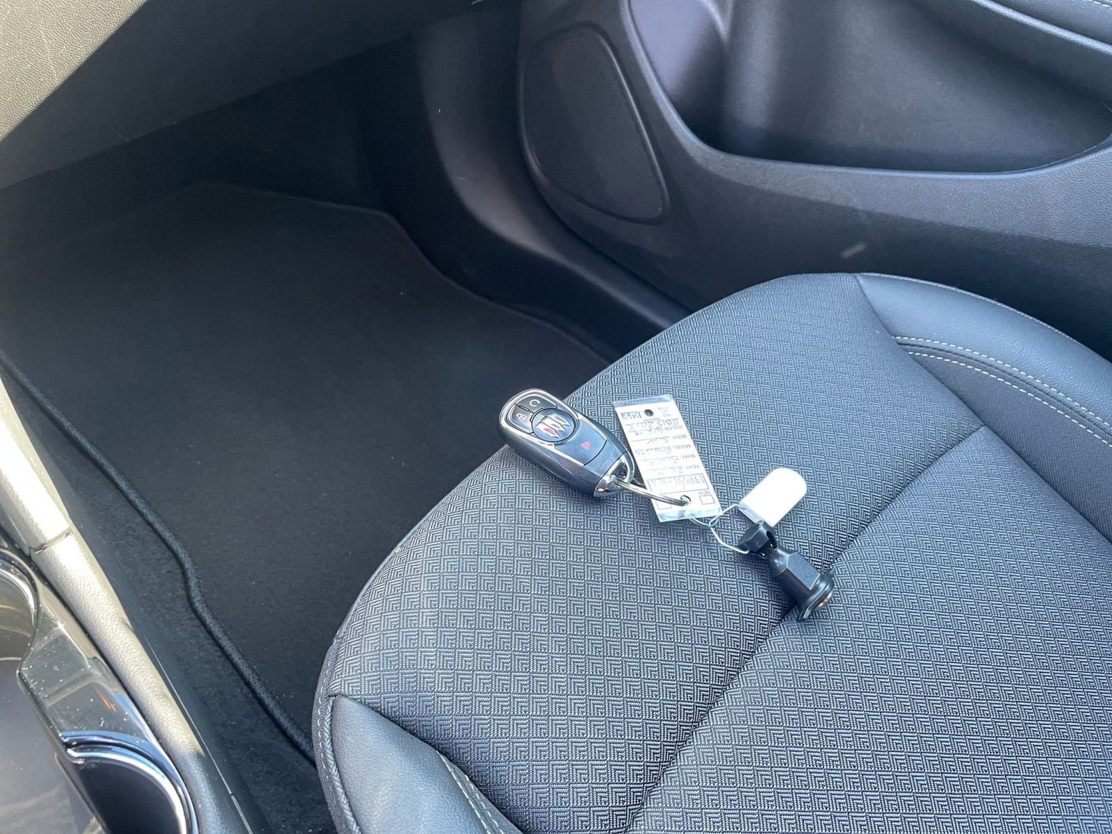 Thumbnail: 2025 Buick Encore GX - 21