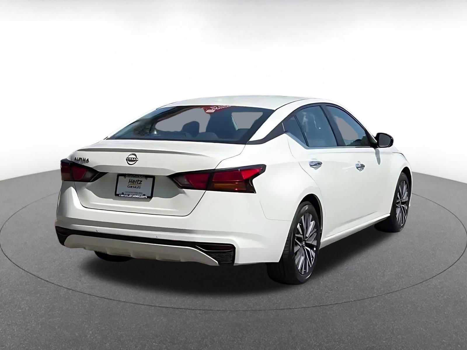 Thumbnail: 2025 Nissan Altima - 14