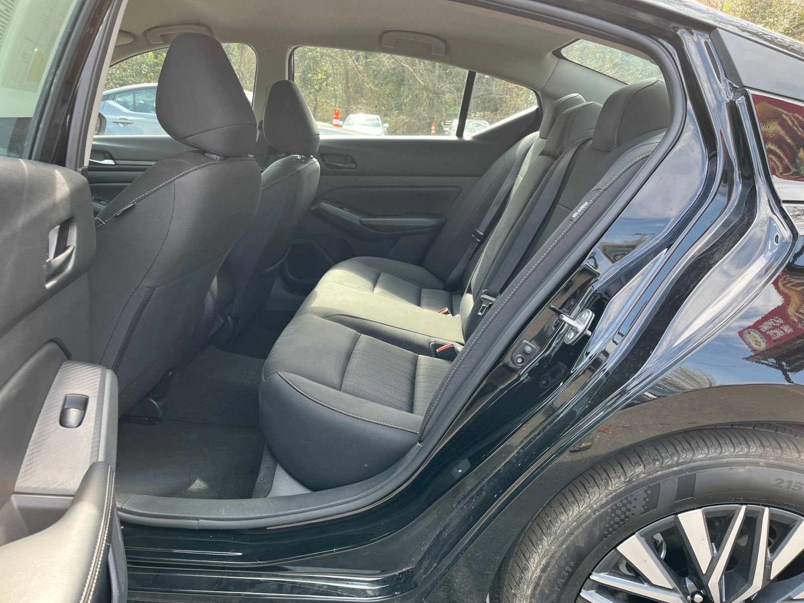 Thumbnail: 2025 Nissan Altima - 25