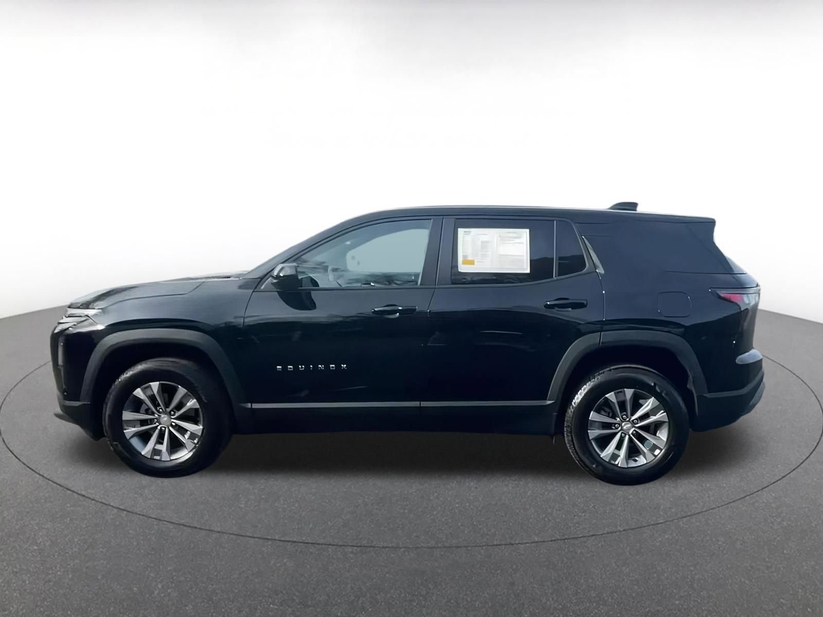 Thumbnail: 2025 Chevrolet Equinox - 10