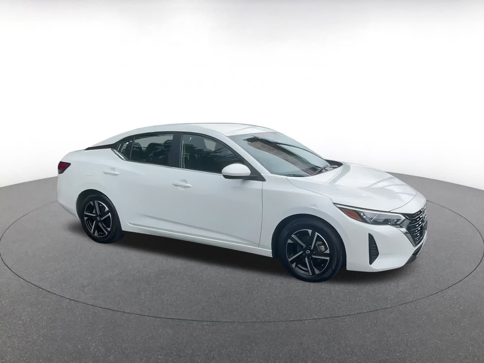 Thumbnail: 2024 Nissan Sentra - 2