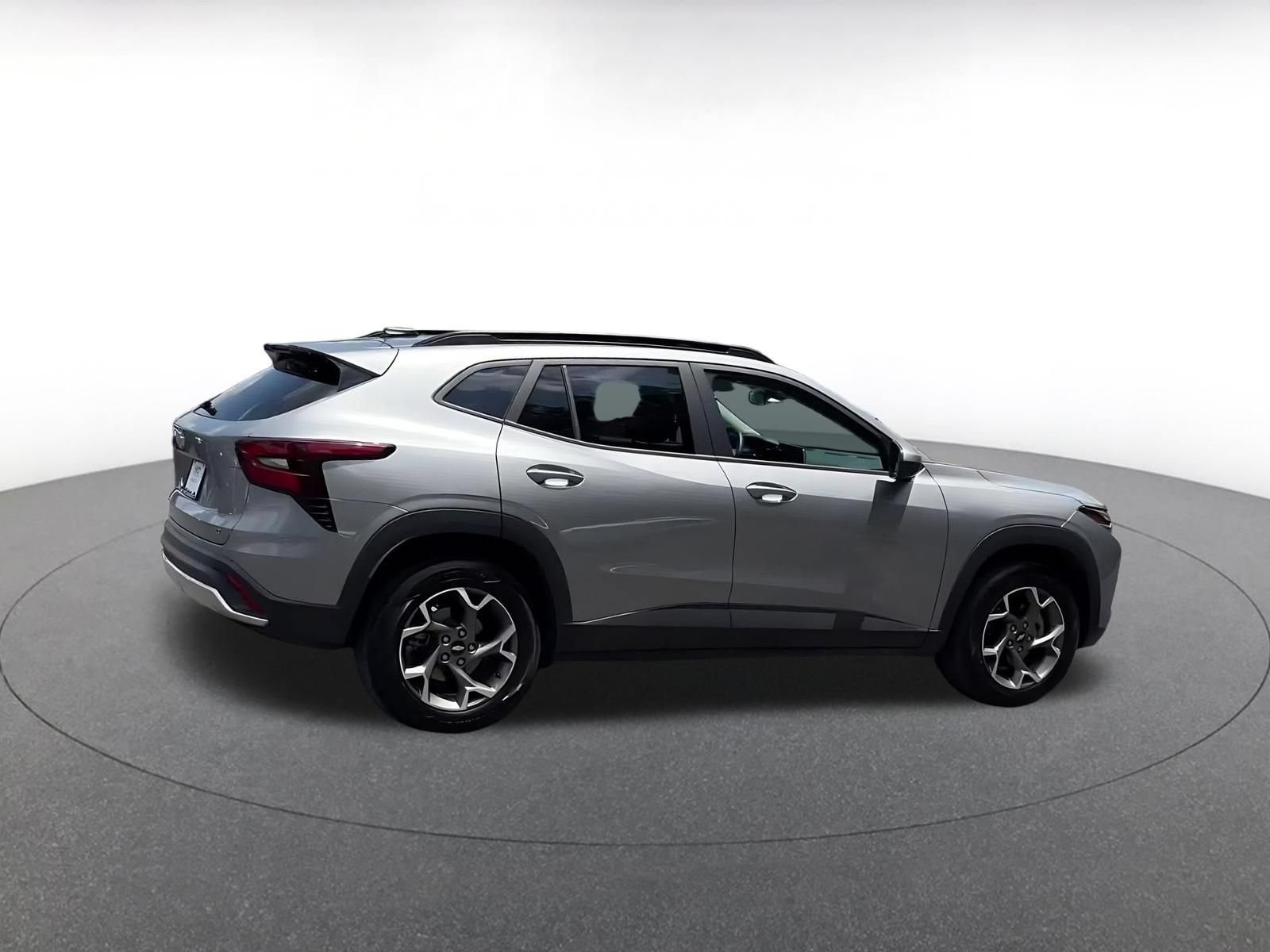 Thumbnail: 2025 Chevrolet Trax - 14