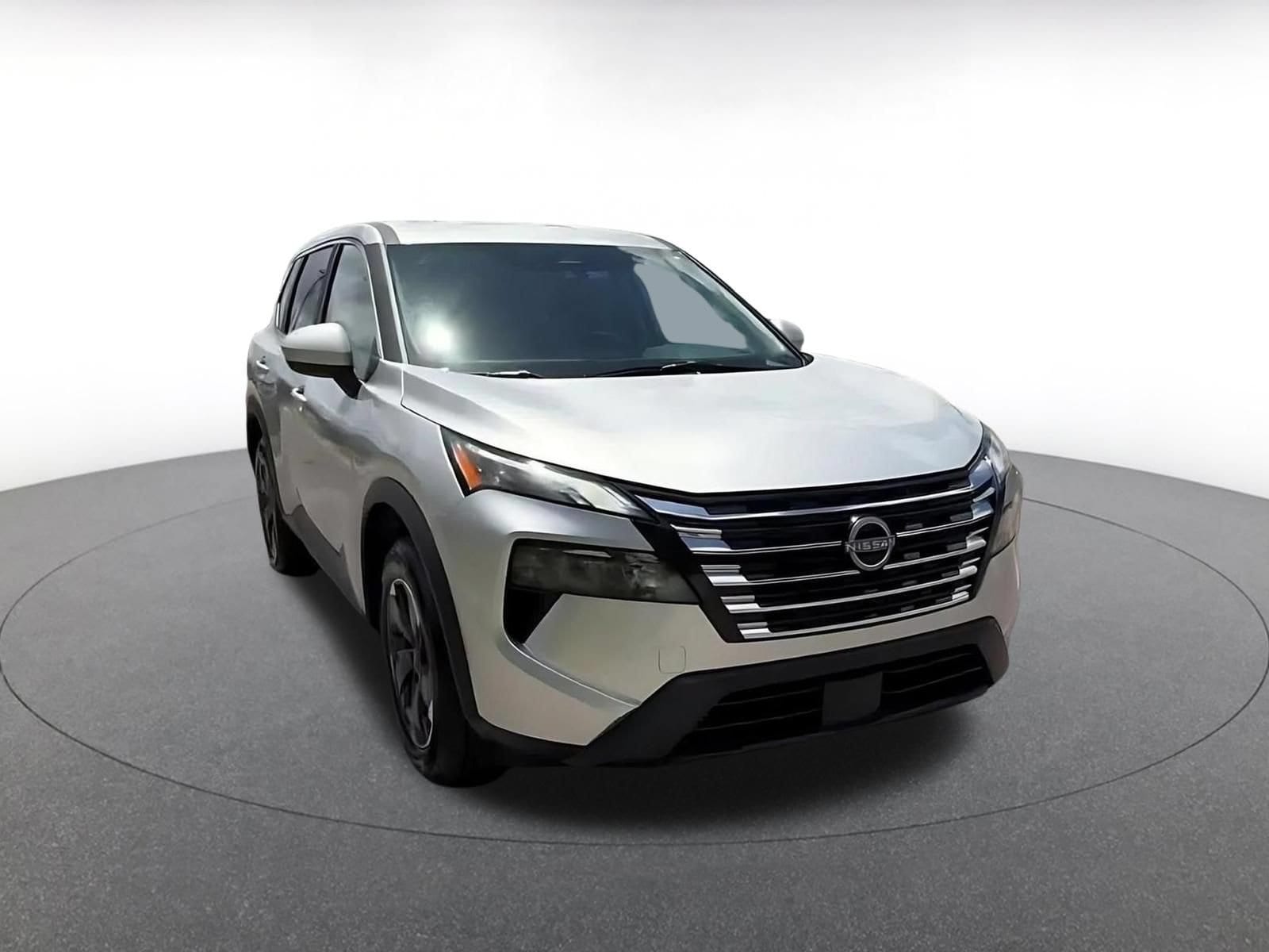 Thumbnail: 2025 Nissan Rogue - 3