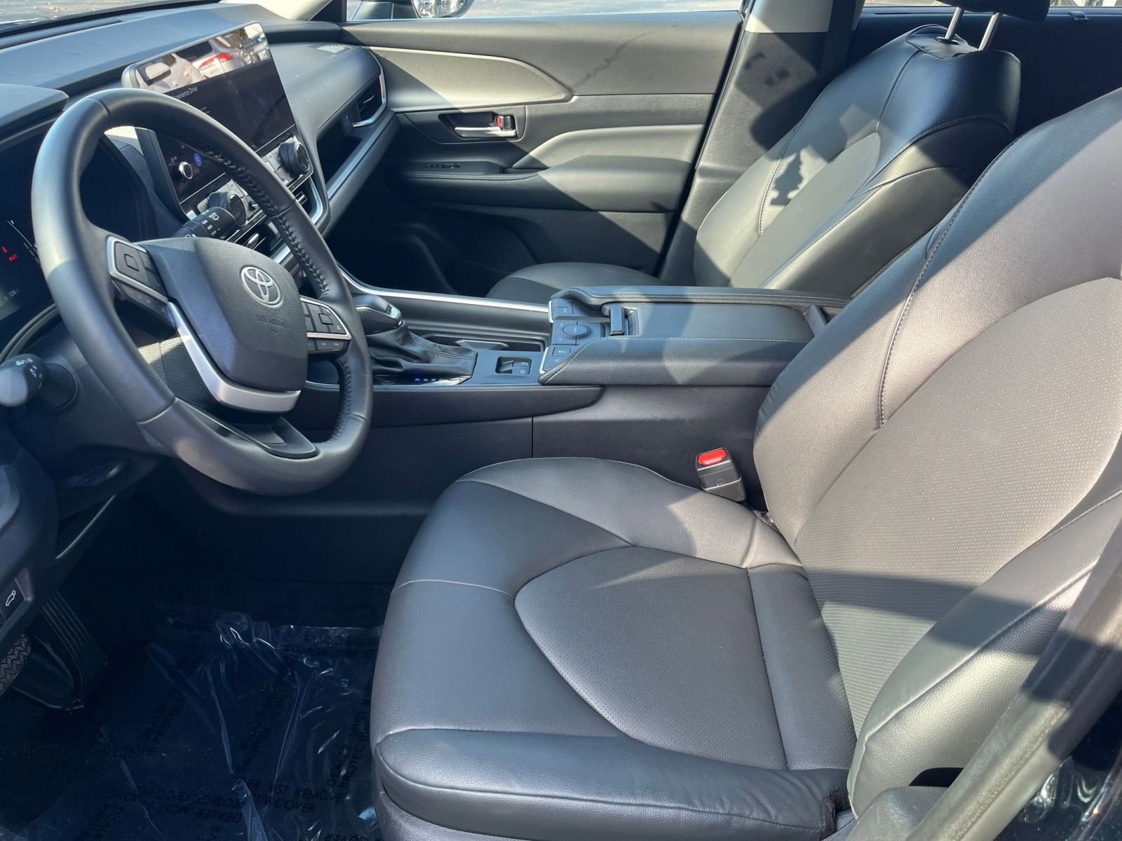 Thumbnail: 2025 Toyota Grand Highlander - 23