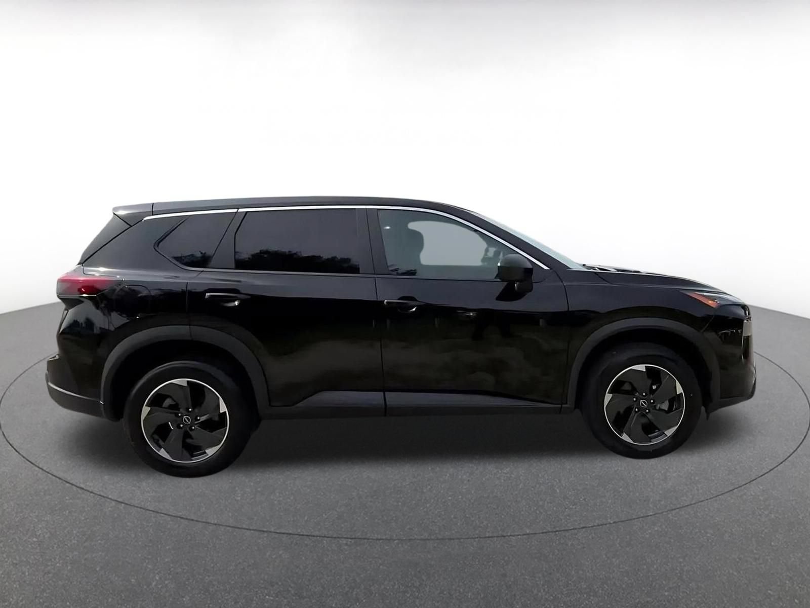 Thumbnail: 2025 Nissan Rogue - 16