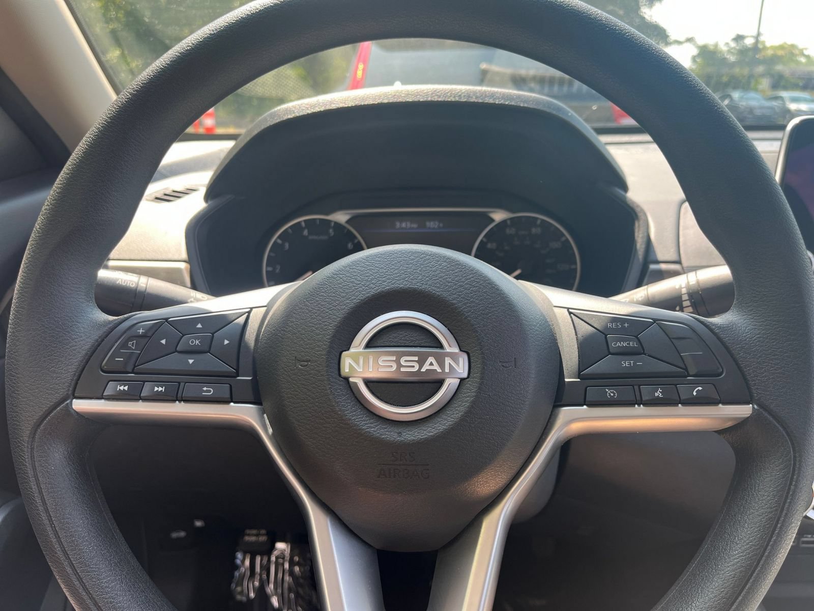 Thumbnail: 2025 Nissan Altima - 28
