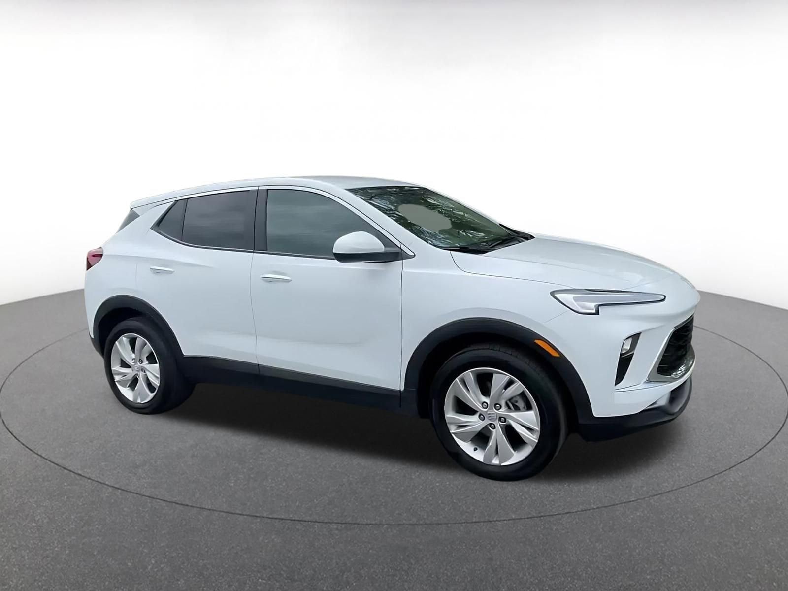 Thumbnail: 2025 Buick Encore GX - 2