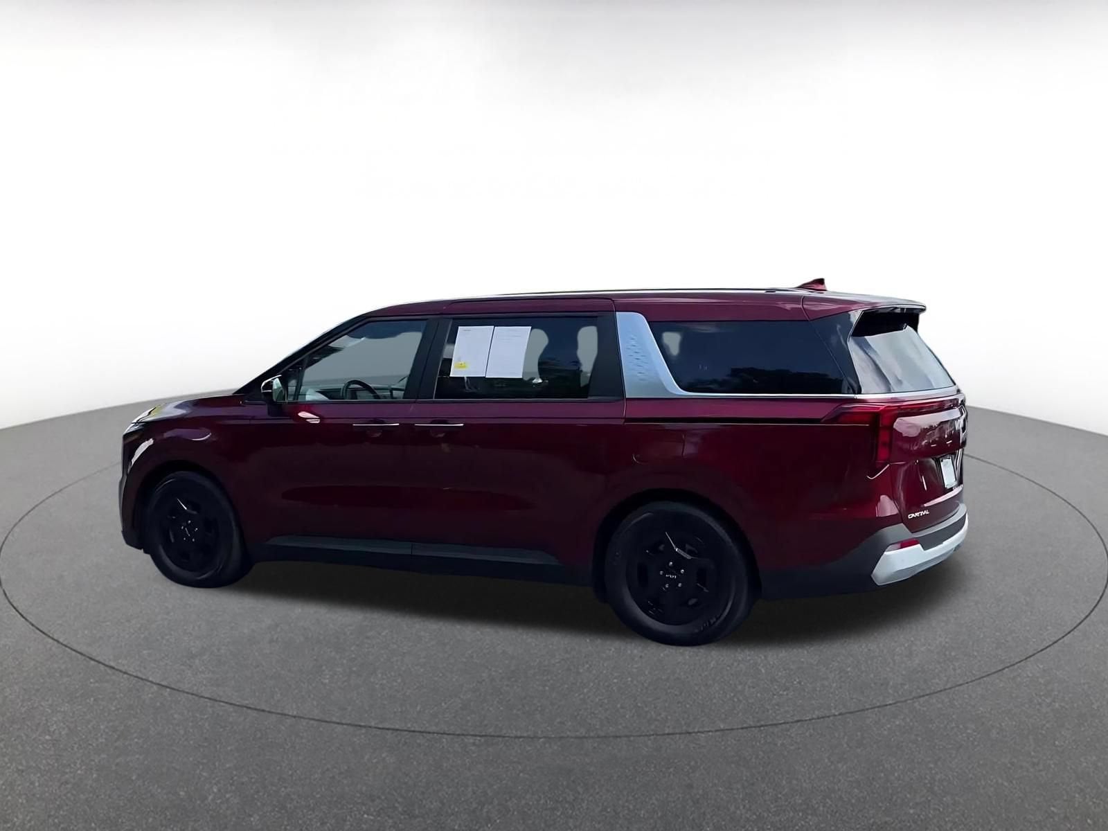 Thumbnail: 2026 Kia Carnival - 10