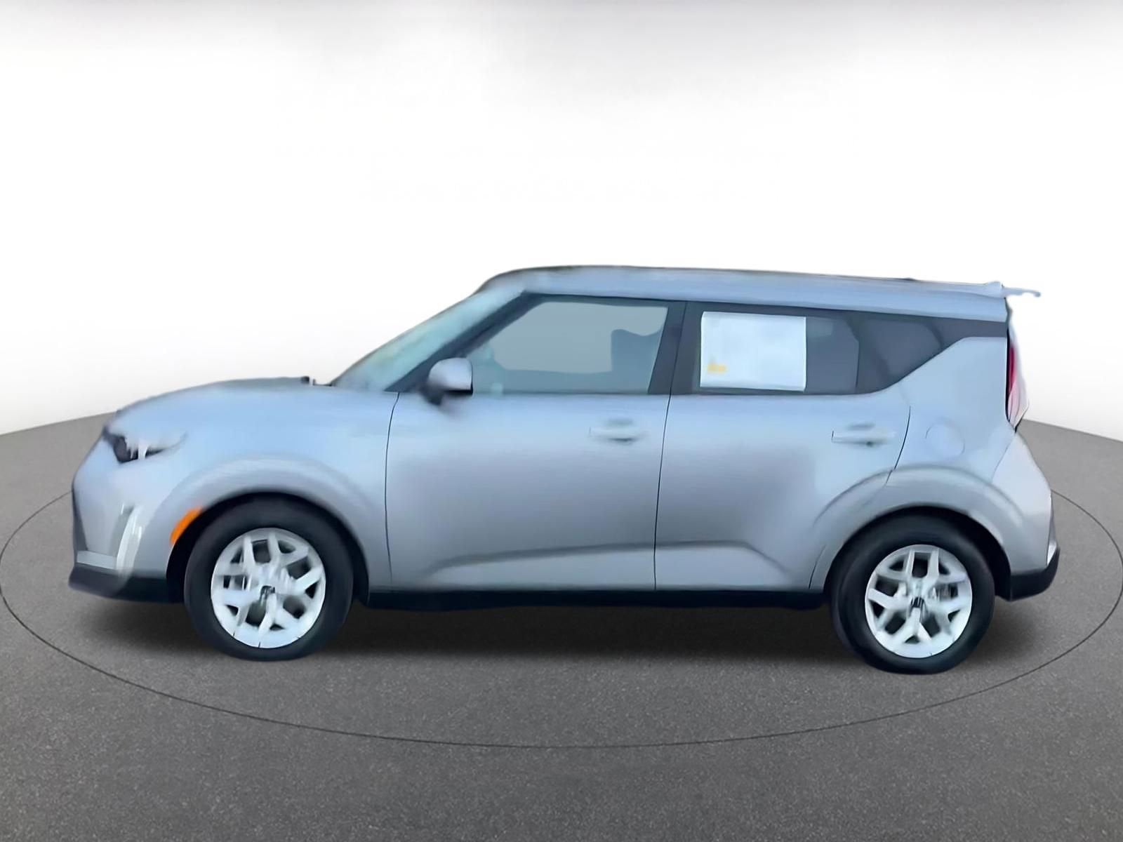 Thumbnail: 2025 Kia Soul - 9