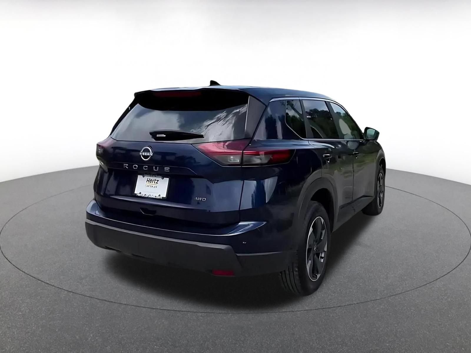Thumbnail: 2025 Nissan Rogue - 15