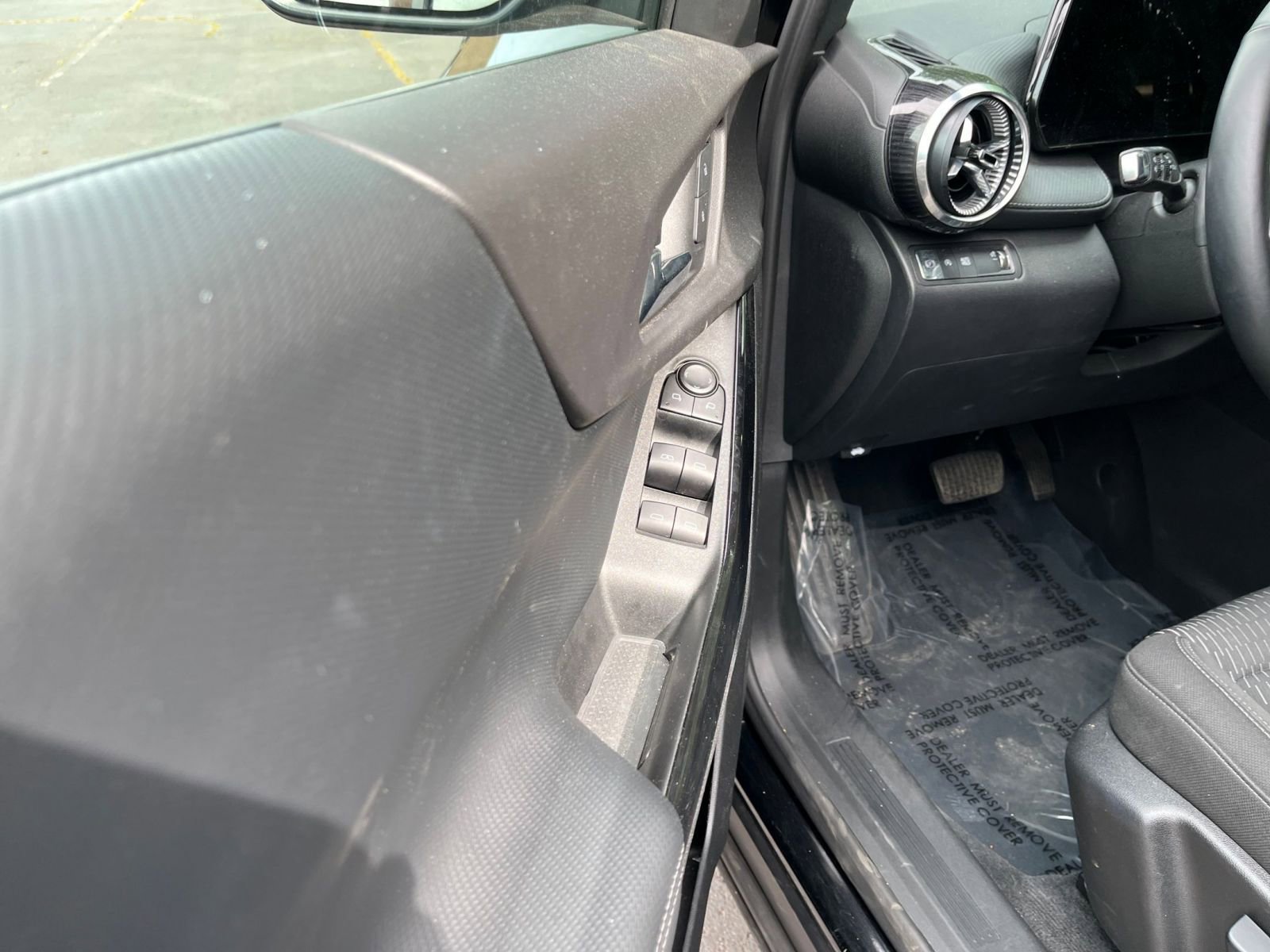 Thumbnail: 2025 Chevrolet Equinox - 18