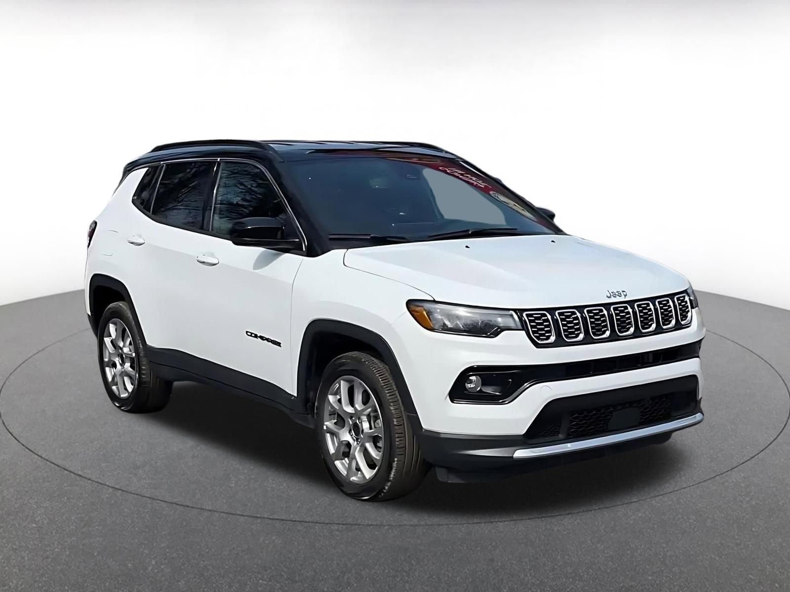 Thumbnail: 2025 Jeep Compass - 3
