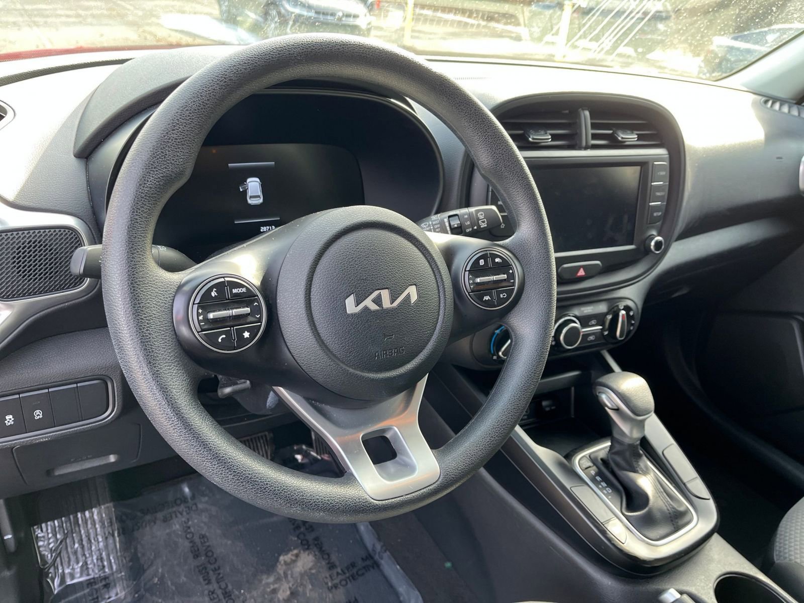 Thumbnail: 2025 Kia Soul - 25