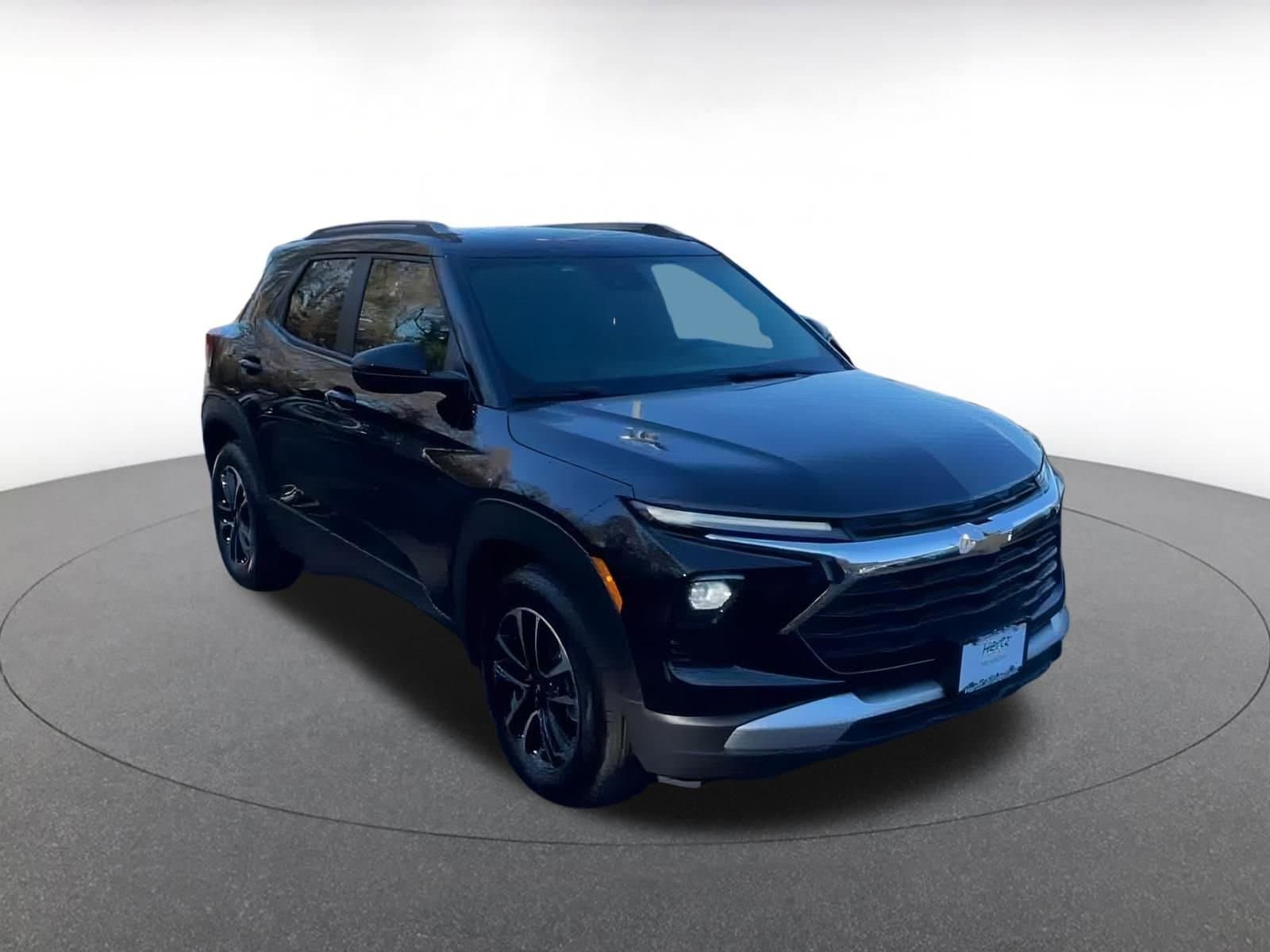 Thumbnail: 2025 Chevrolet TrailBlazer - 3