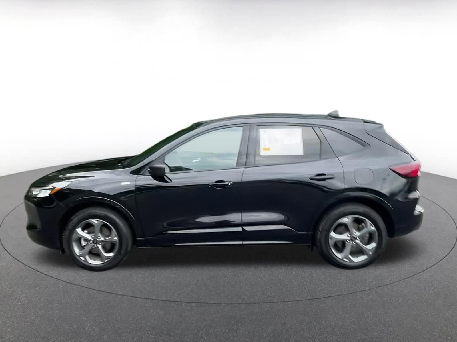 Thumbnail: 2024 Ford Escape - 10