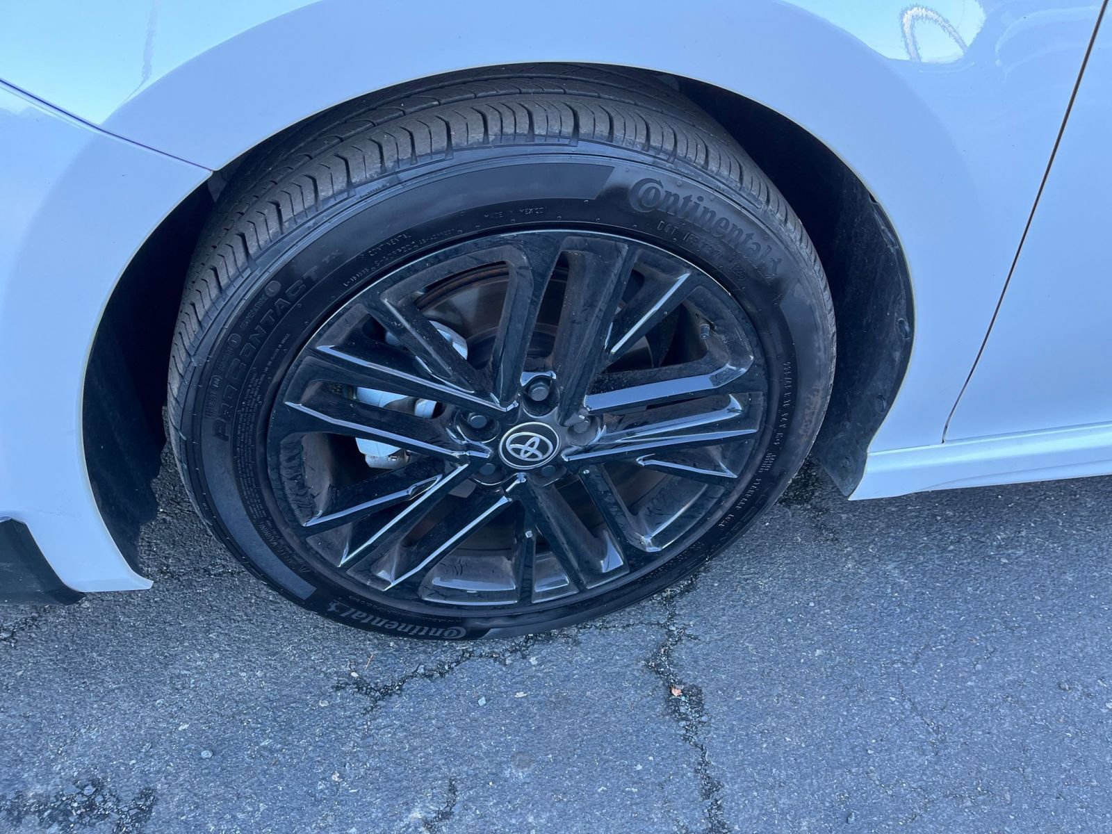 Thumbnail: 2025 Toyota Camry - 28