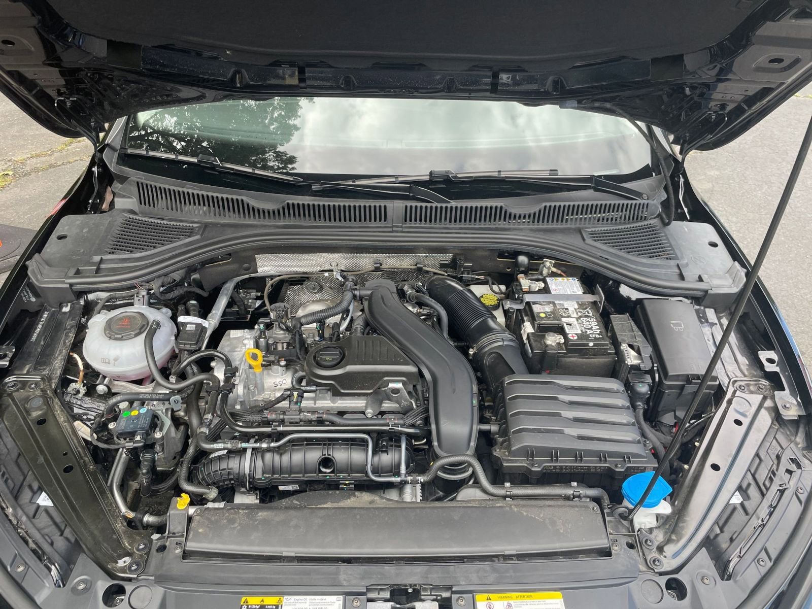 Thumbnail: 2025 Volkswagen Jetta - 28