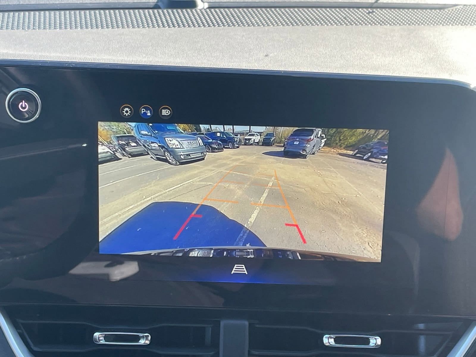 Thumbnail: 2025 Chevrolet Equinox - 17