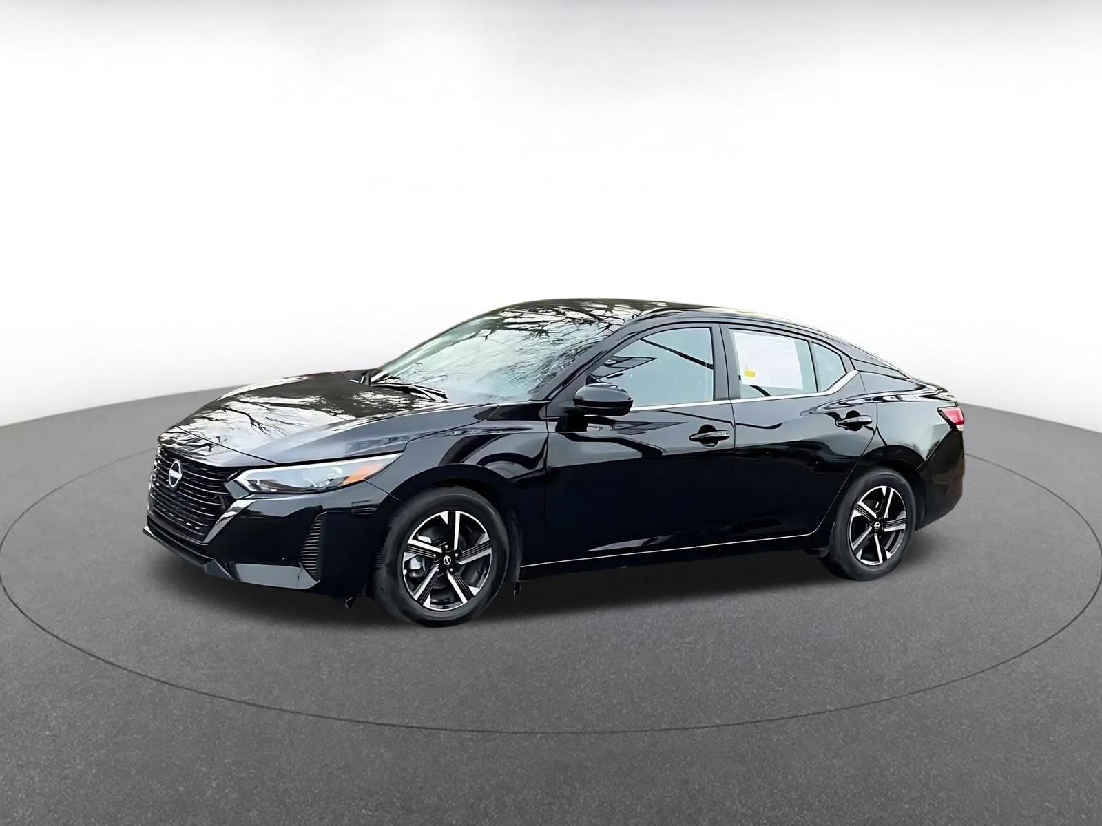 Thumbnail: 2025 Nissan Sentra - 9