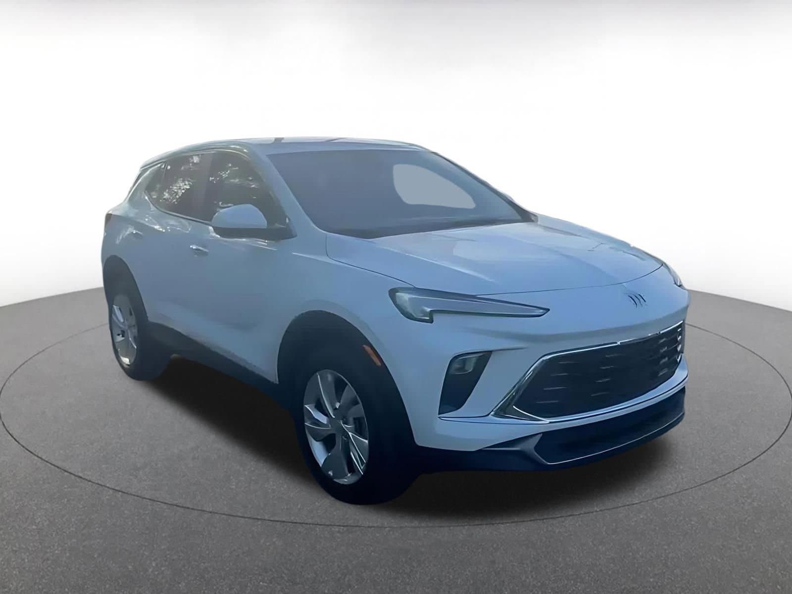 Thumbnail: 2025 Buick Encore GX - 3