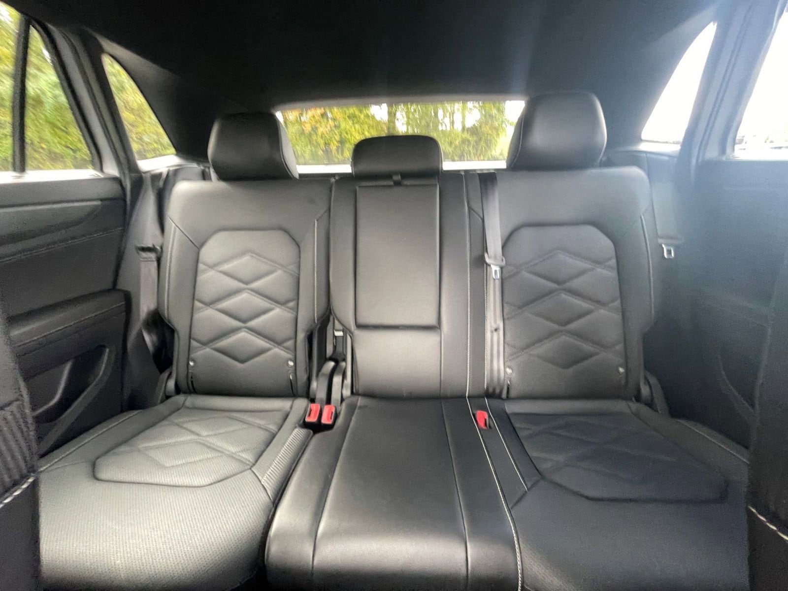 Thumbnail: 2025 Volkswagen Atlas - 34