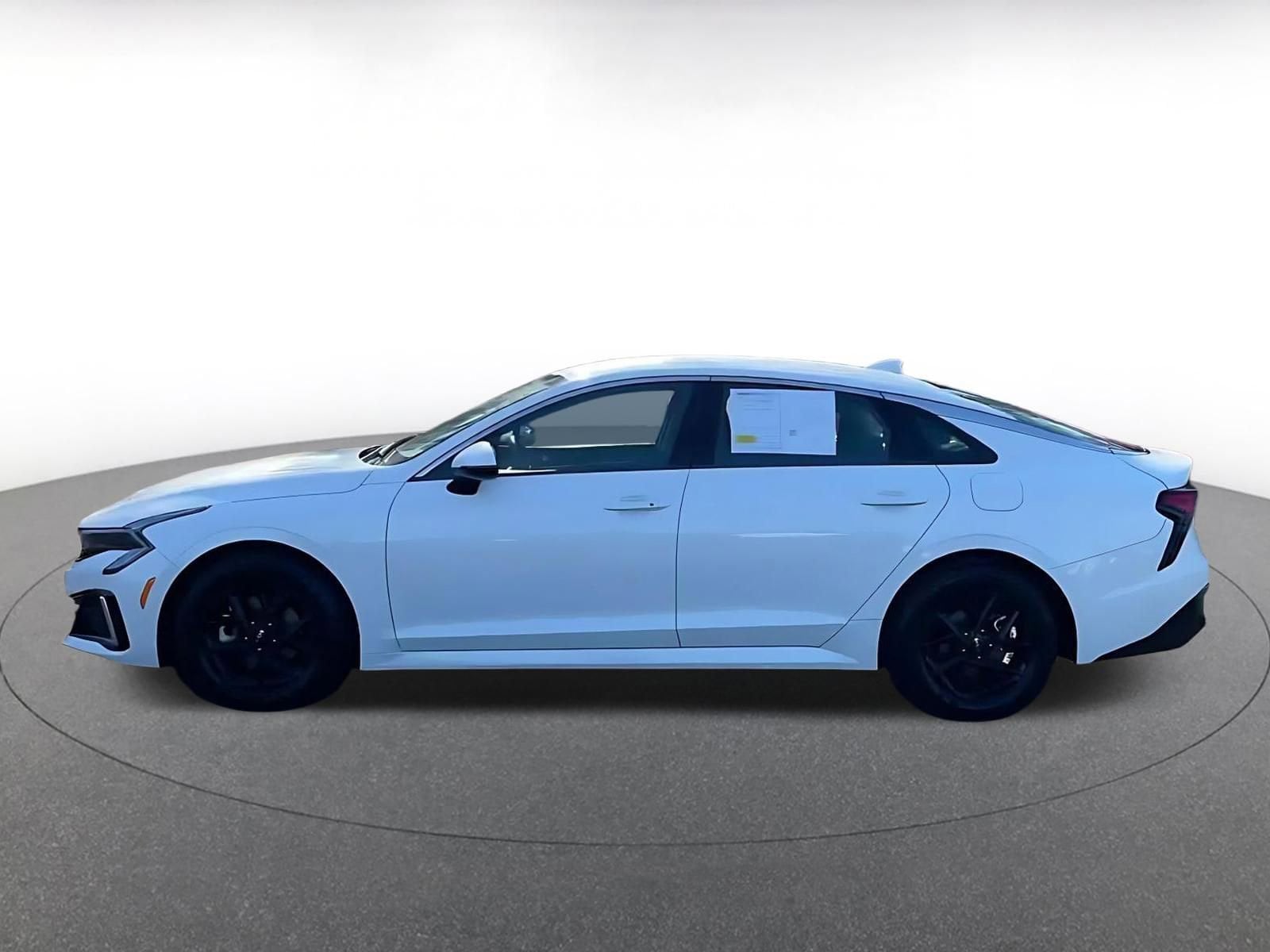 Thumbnail: 2025 Kia K5 - 9