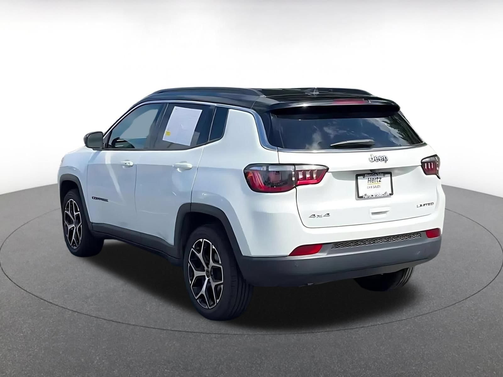 Thumbnail: 2025 Jeep Compass - 11