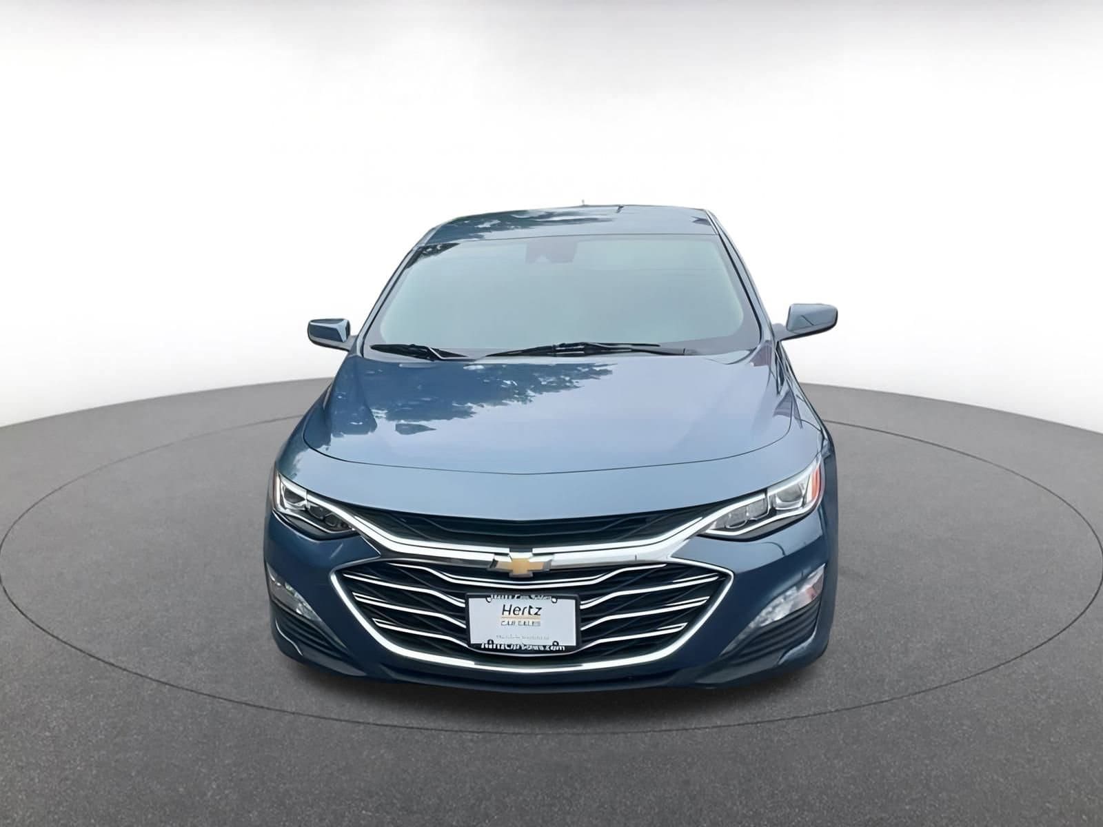 Thumbnail: 2024 Chevrolet Malibu - 4