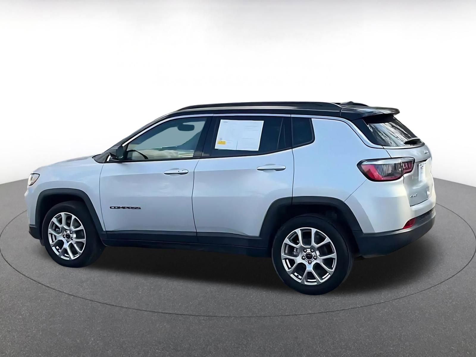 Thumbnail: 2025 Jeep Compass - 10