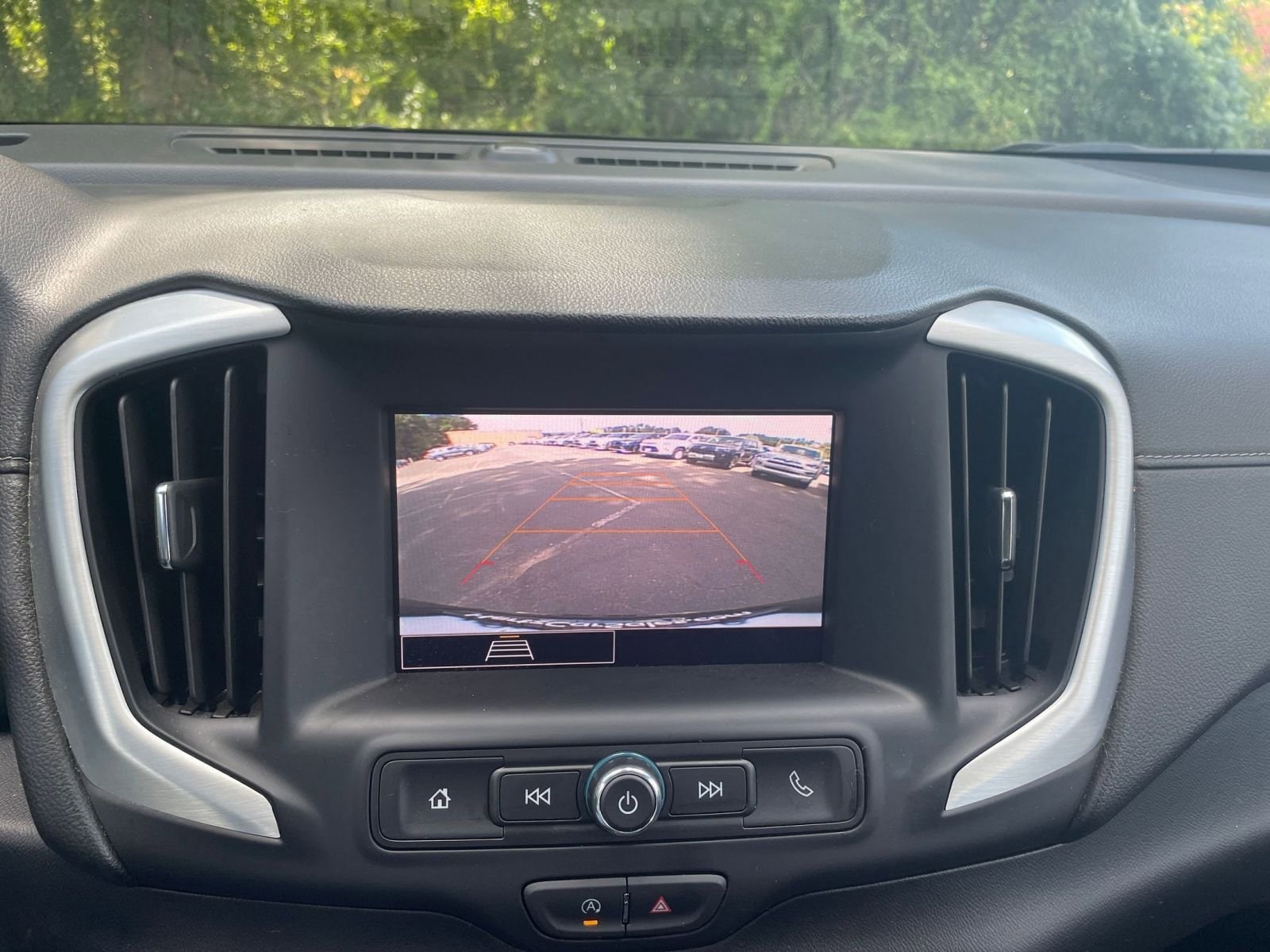 Thumbnail: 2024 GMC Terrain - 17