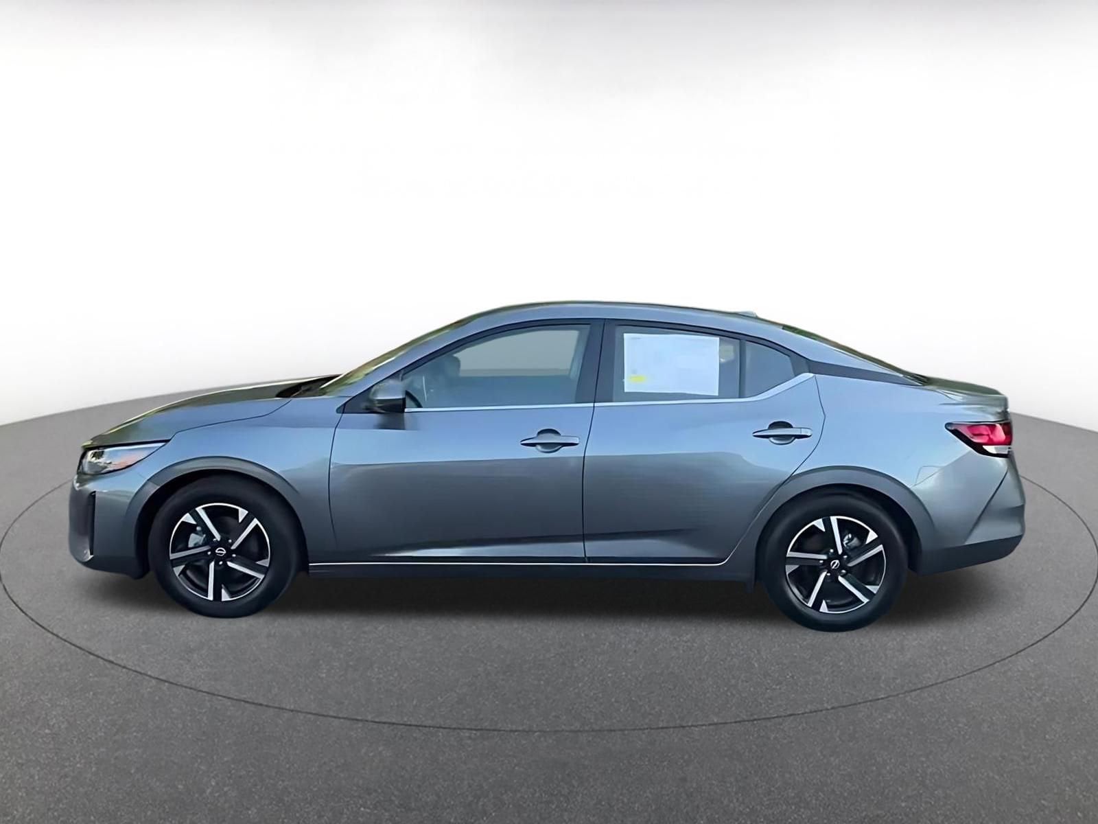 Thumbnail: 2025 Nissan Sentra - 9