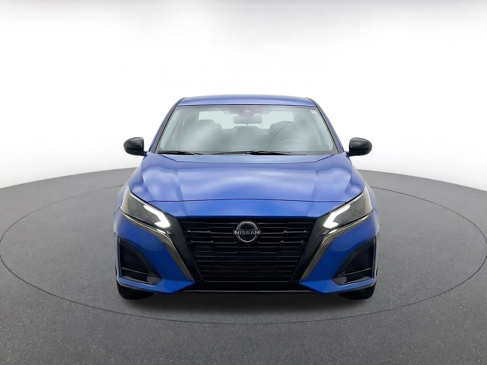 Thumbnail: 2025 Nissan Altima - 2