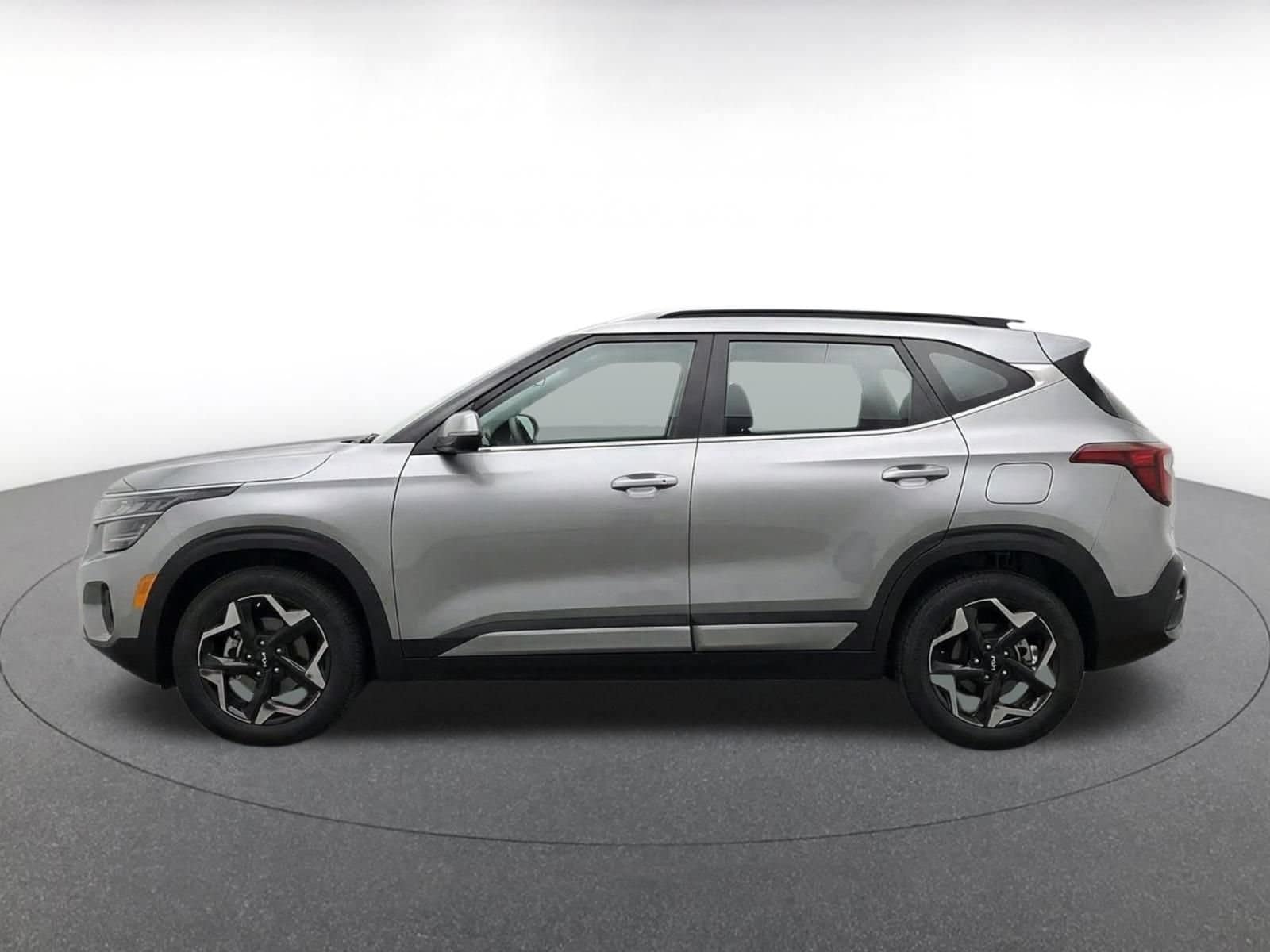 Thumbnail: 2025 Kia Seltos - 4