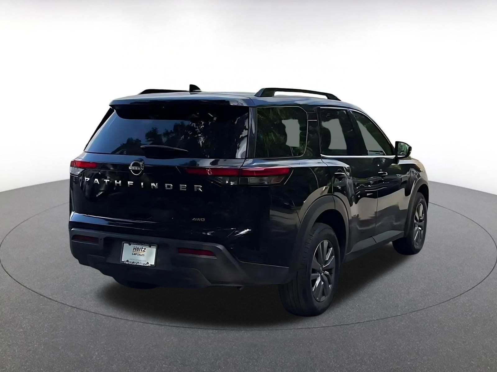 Thumbnail: 2025 Nissan Pathfinder - 14
