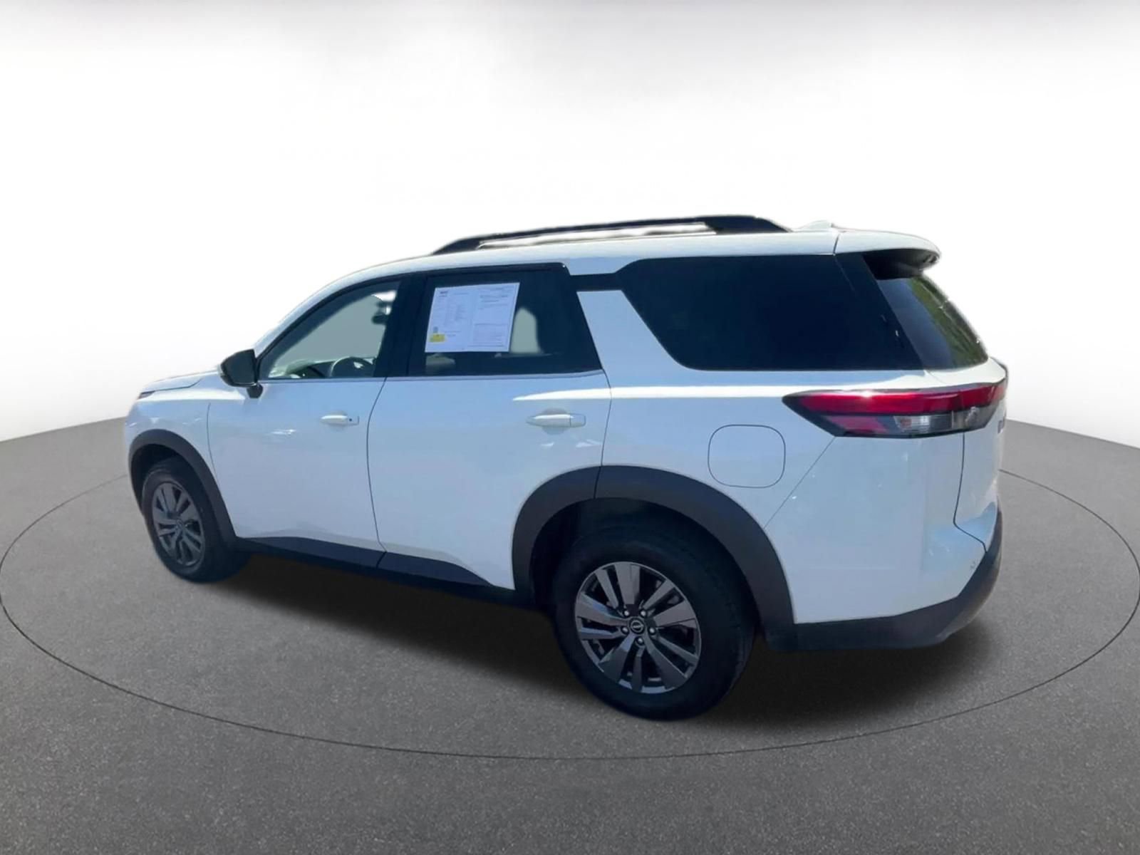 Thumbnail: 2025 Nissan Pathfinder - 10