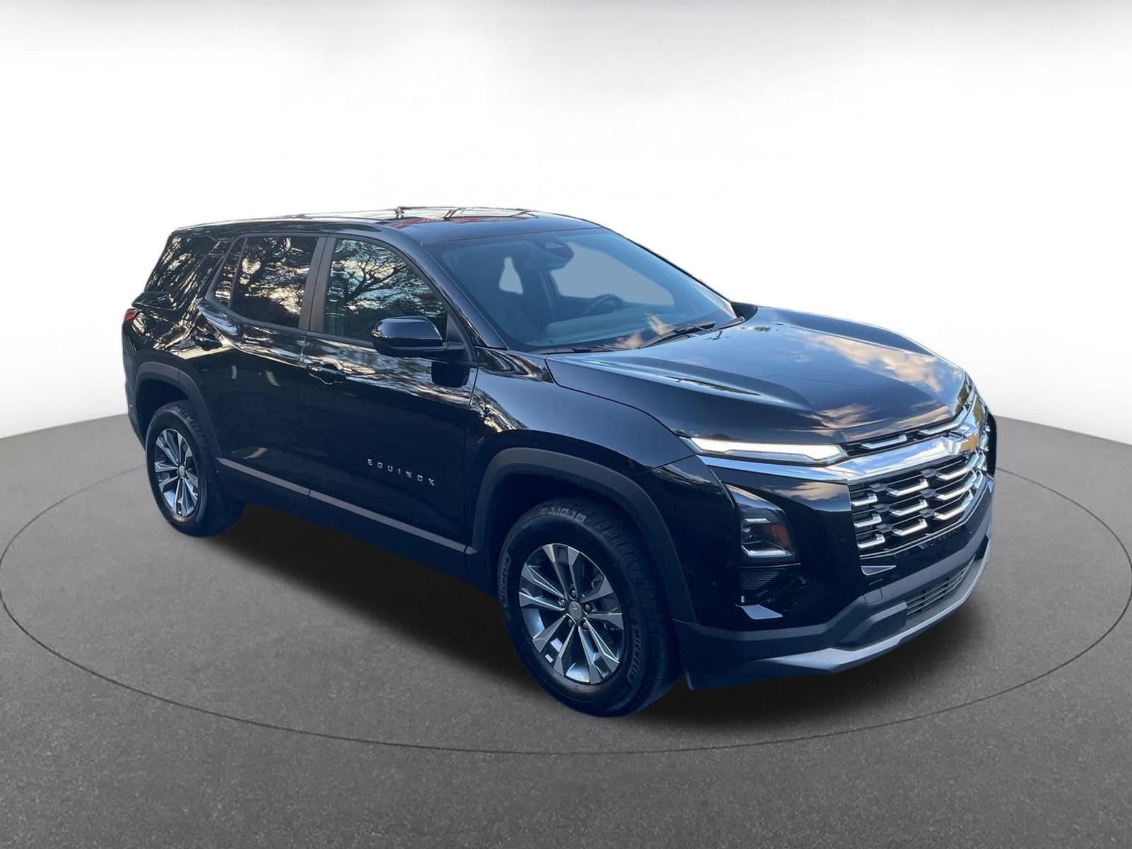 Thumbnail: 2025 Chevrolet Equinox - 1