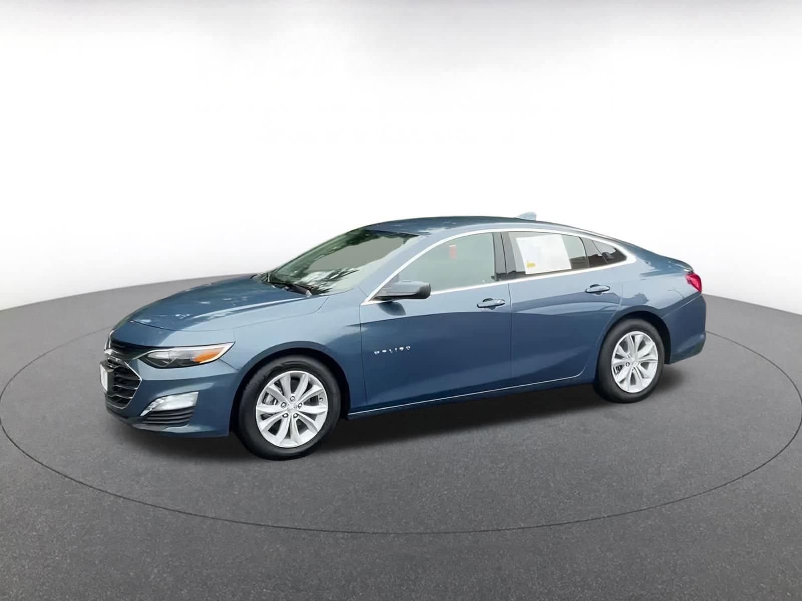 Thumbnail: 2024 Chevrolet Malibu - 15