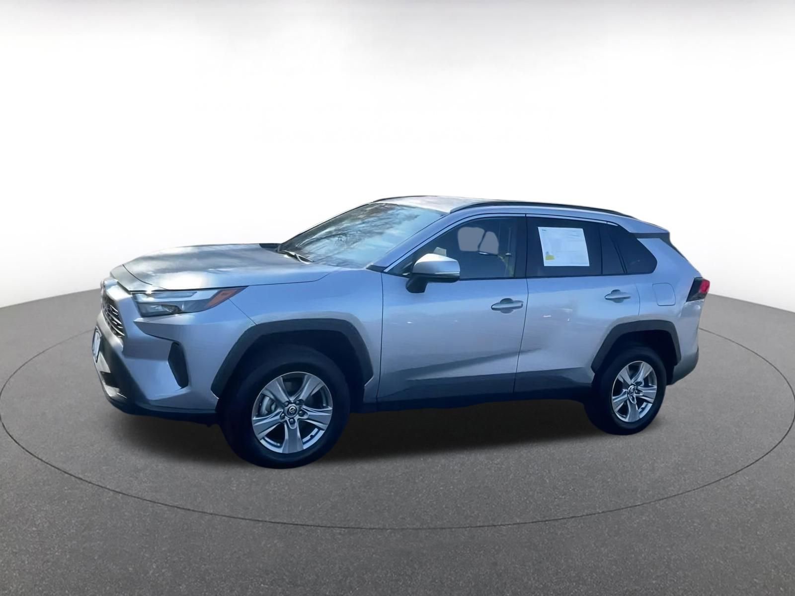 Thumbnail: 2025 Toyota RAV4 - 7