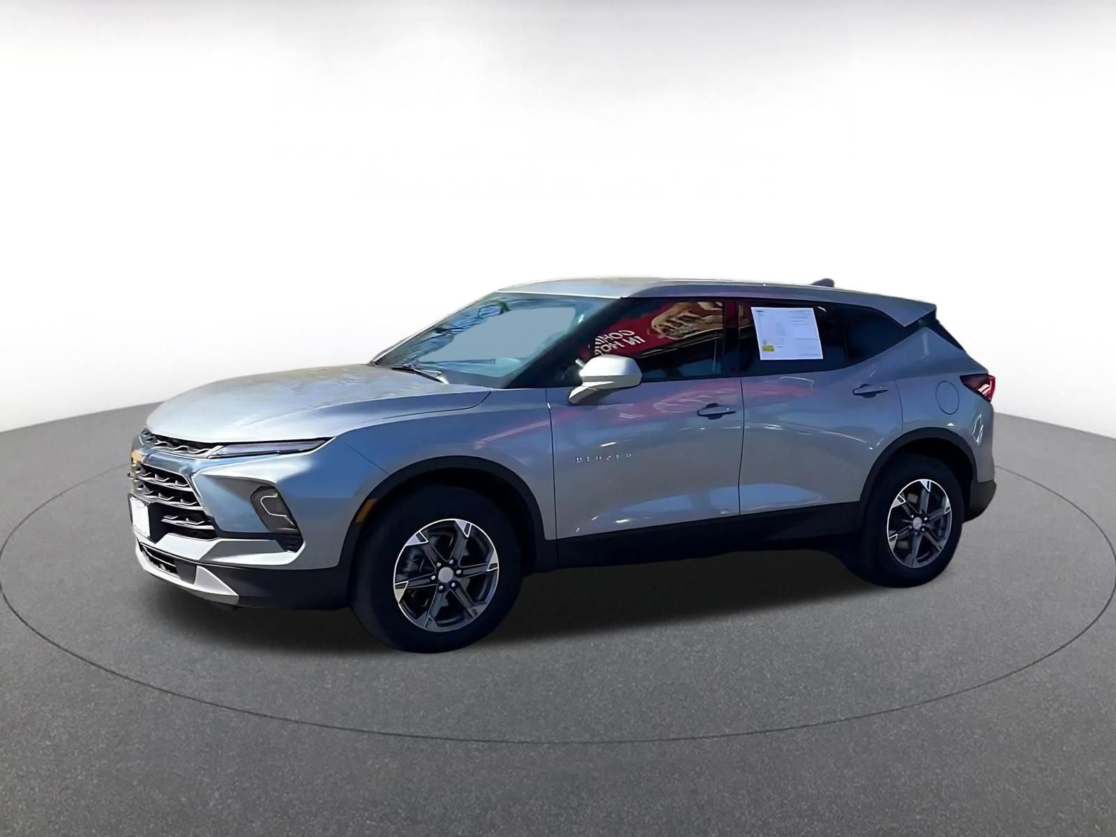 Thumbnail: 2025 Chevrolet Blazer - 8