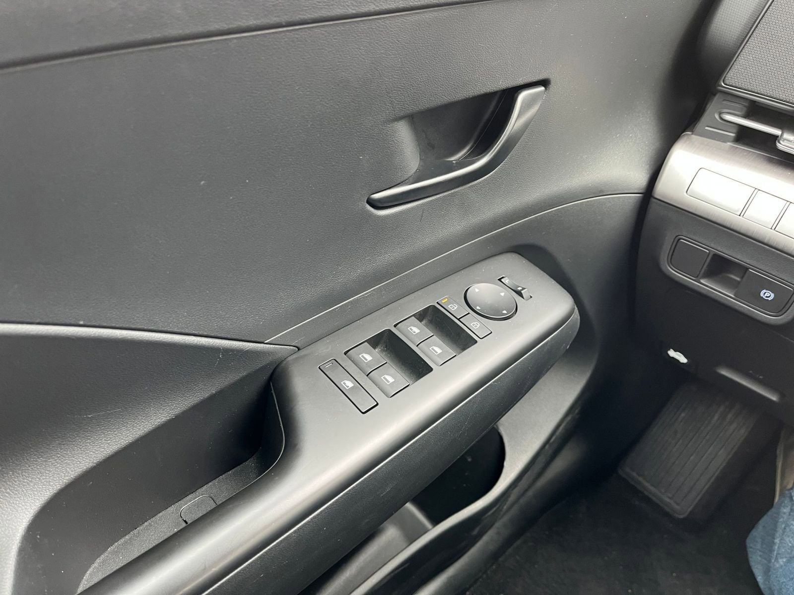 Thumbnail: 2025 Hyundai Kona - 20