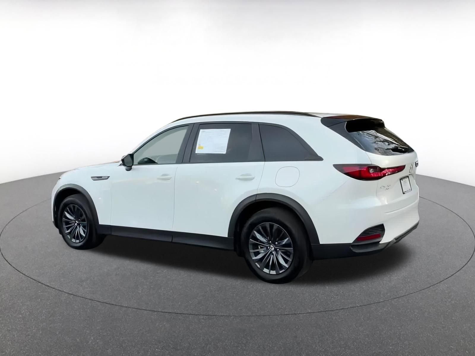 Thumbnail: 2025 Mazda CX-70 - 10